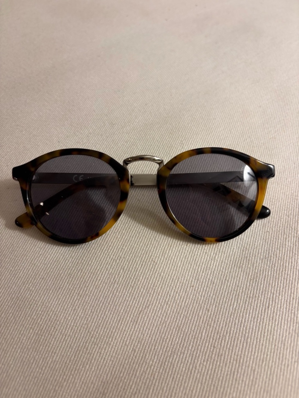 Madewell Round Tortoiseshell Sunglasses with Silver Accent